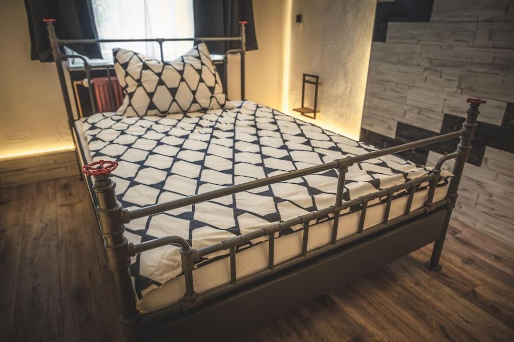 Einzigartige Ferienwohnung Bunt Wie Berlin Exteriör bild